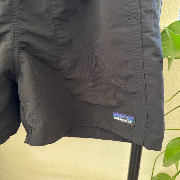 Patagonia Black Baggies 5" Shorts - Picture 3 of 6